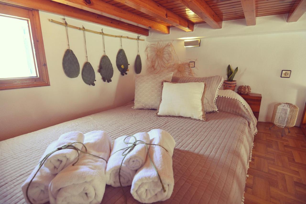 Bright & Relaxing Loft With Attic Room In The Heart Of Mykonos City Mykonos Town Dış mekan fotoğraf